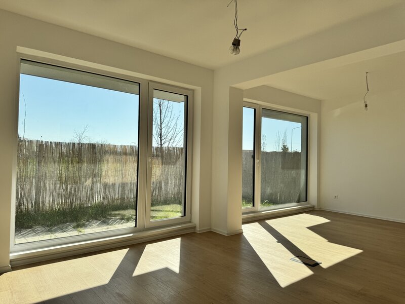 Bucurestii Noi, Chitila, Sector 1, studio cu gradina, nou, gata de mutare,