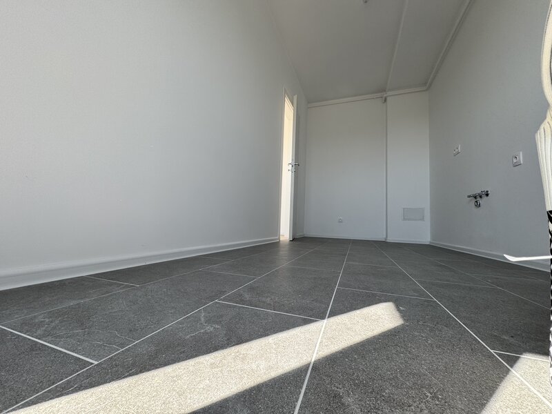 Bucurestii Noi, Chitila, Sector 1, studio cu gradina, nou, gata de mutare,