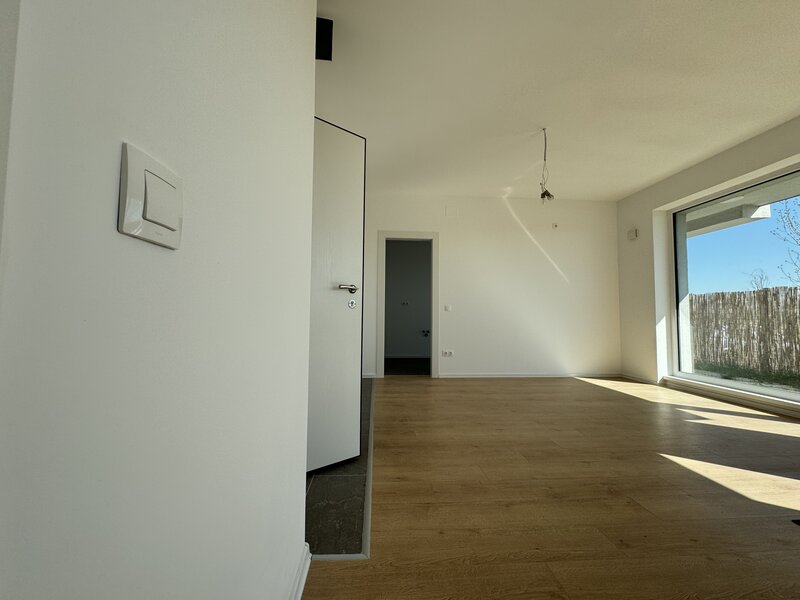 Bucurestii Noi, Chitila, Sector 1, studio cu gradina, nou, gata de mutare,